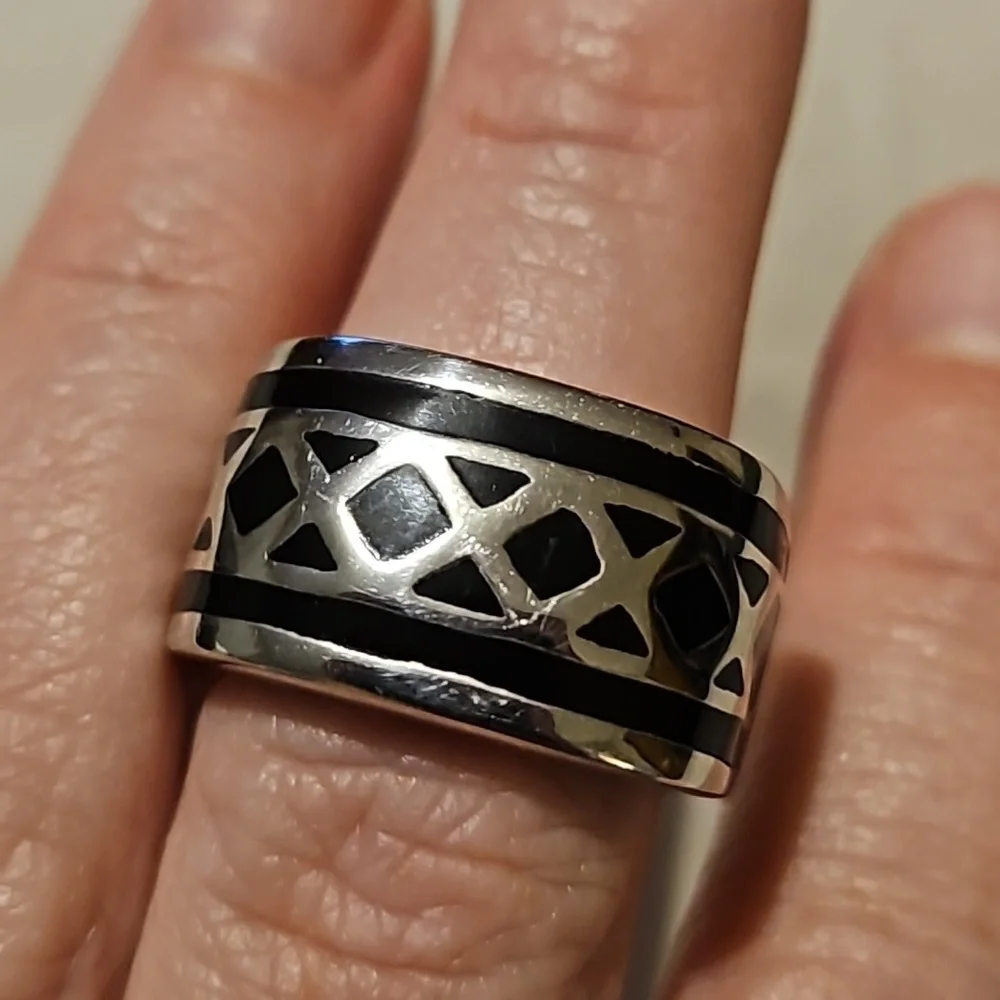 Stainless Square Mens ring - Picture 5 of 6